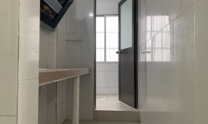 1号线西塱地铁站附近