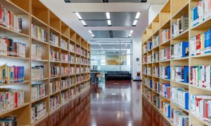 疫情期间广州图书馆几点开放？